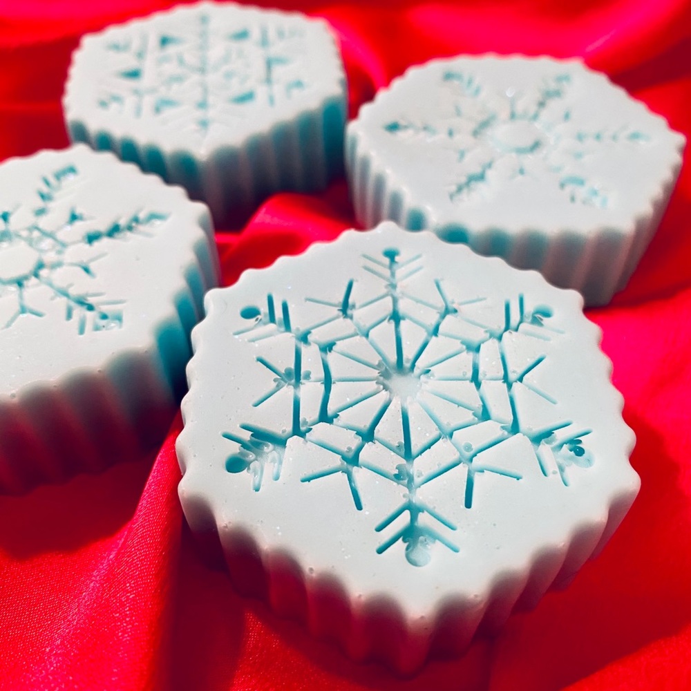 ❄️ Snowflake Soaps ❄️